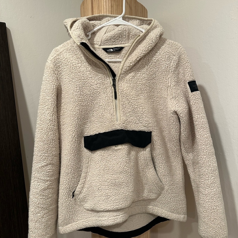 Northface Campshire Cream Sherpa Fleece Pullover Hoodie